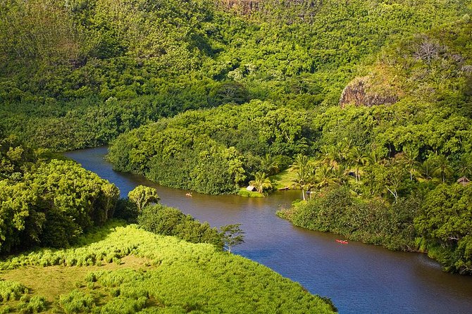 Day Trip fr Oahu to Kauai: Highlights & Movie Sites w/ Helicopter - Why the helicopter flight makes this Kauai day trip different