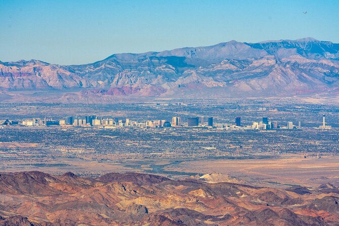 Daytime Hoover Dam and Las Vegas Strip Helicopter Flight - What the pilots add to the flight