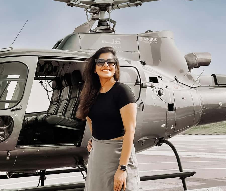 Dubai: 12-Min Helicopter Adventure Above The Palm - Seating, turns, and what you can actually see