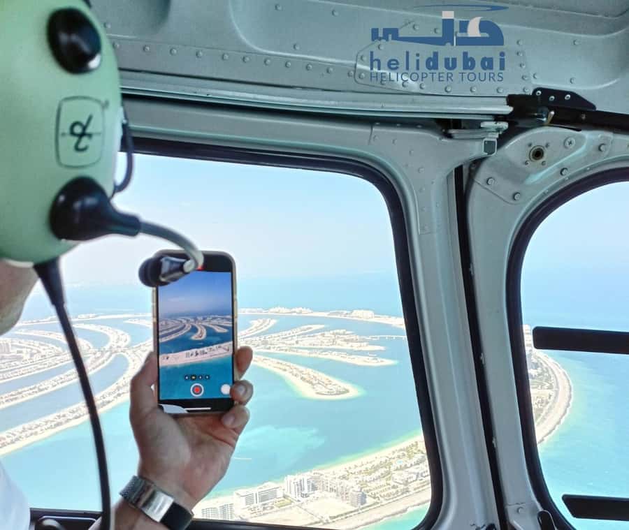 Dubai: 22-Minute Helicopter Flight - Umm Suqeim and the first coastal views