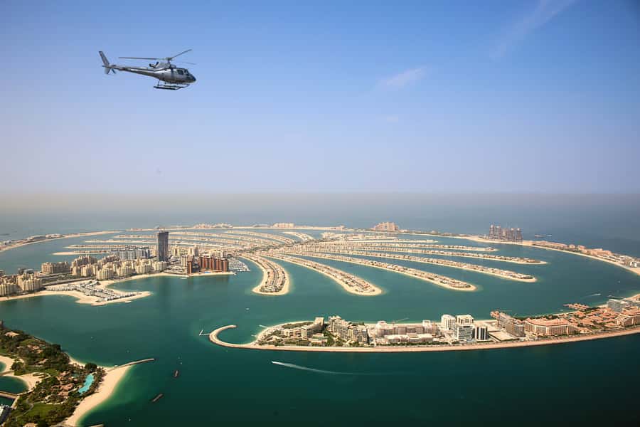 Dubai: 30-Minute Scenic Helicopter Tour - Emirates Hills and the modern city from above