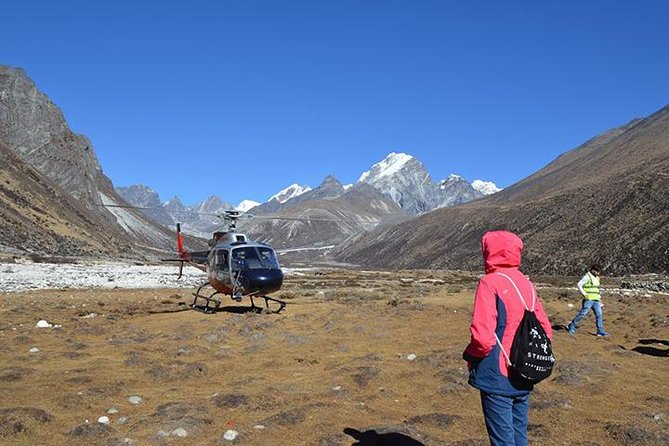 Everest Base Camp Helicopter Tour landing at Hotel Everest View - Lukla: a ten-minute fuel stop with real trekking context