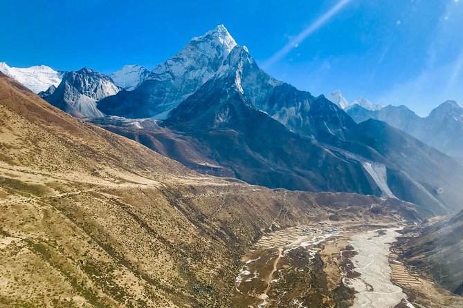 Everest Base Camp Helicopter Tour with Hotel Everest View Landing - Breakfast at Hotel Everest View