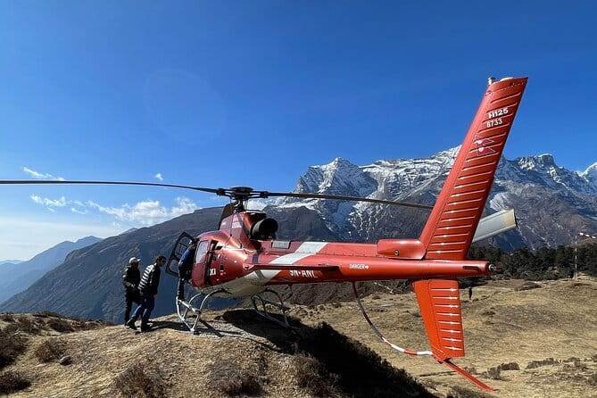 Everest Base Camp helicopter tour with landing - Everest Base Camp and Kala Patthar from above
