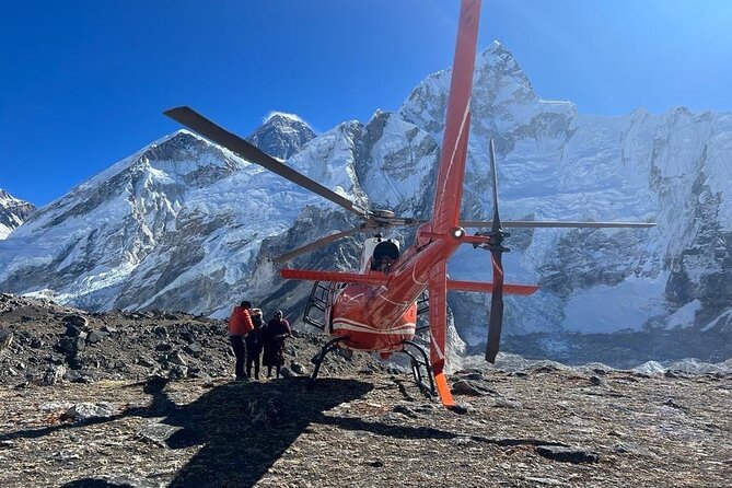 Everest Base Camp Tour & View Point by Helicopter from Katmandu - Flying over Everest Base Camp and Kala Patthar