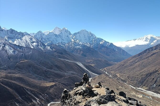 Everest Base Camp Trek | Deluxe Lodges | Both Way Helicopter Ride - Kathmandu to Lukla, then the gentle walk to Phakding