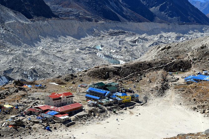 Everest Base Camp Trek with Chopper Return To Kathmandu - Day 2: The long climb to Namche Bazaar