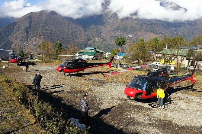 Everest Base Camp Trek with Chopper Return To Kathmandu - Day 3: Acclimatization and viewpoints around Namche