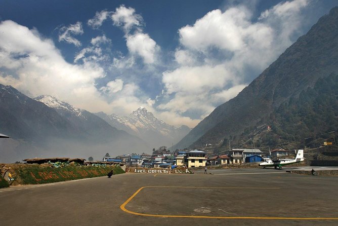 Everest Base Camp Trek with Helicopter Return - 10 Days - Why the helicopter return changes the whole trek