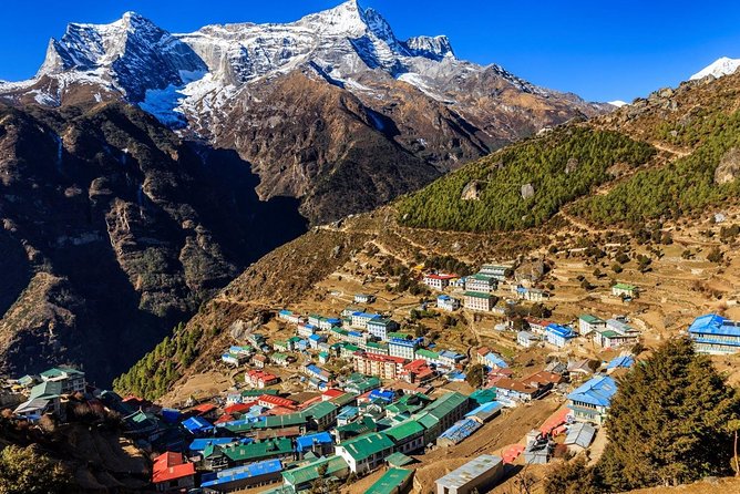 Everest Base Camp Trek with Helicopter Return - 10 Days - Day 3: Namche Bazaar and the first serious climb