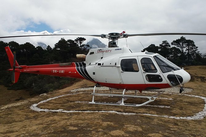 Everest Helicopter Tour from Kathmandu with Landing for Breakfast - What the helicopter setup means for your day