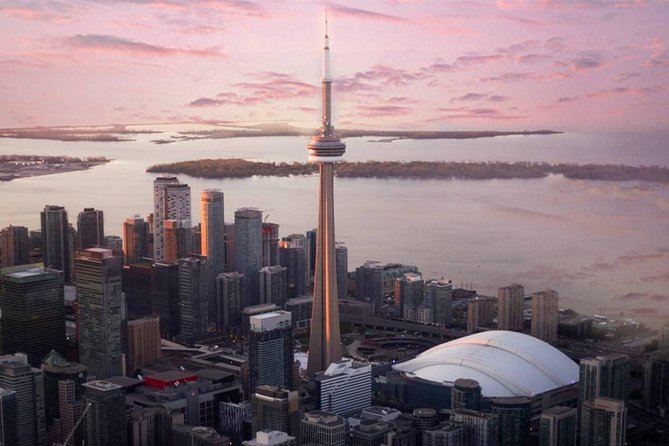 Exhilarating 120km Aerial Tour of Toronto with iflyTOTO - Friendly pilots and personal touches