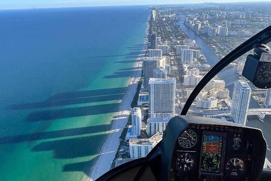 Fort Lauderdale: 40-Minute Helicopter Tour - Taking Off from Banyan Air Service