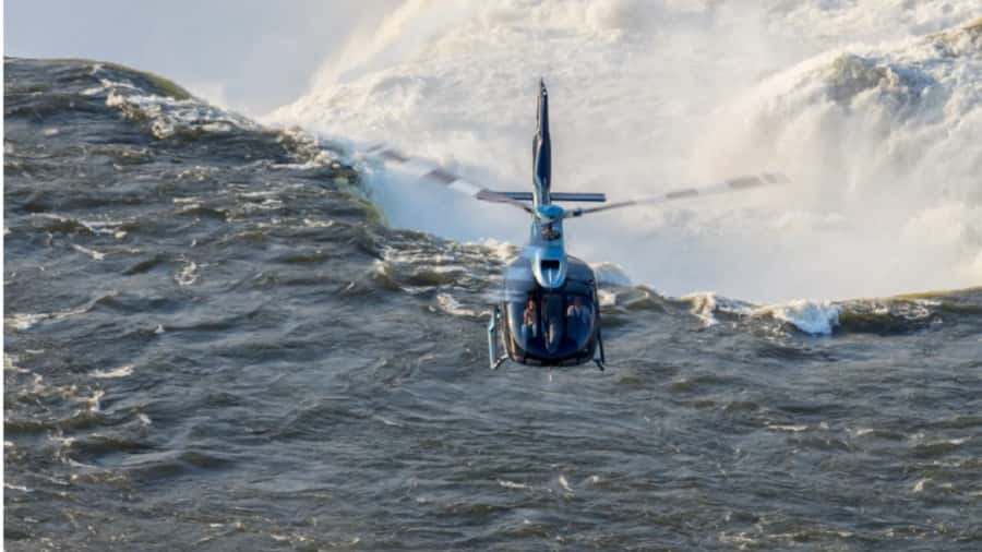 Foz do Iguaçu: Helicopter Flight over the Iguassu Falls - Why the Falls look different from a helicopter