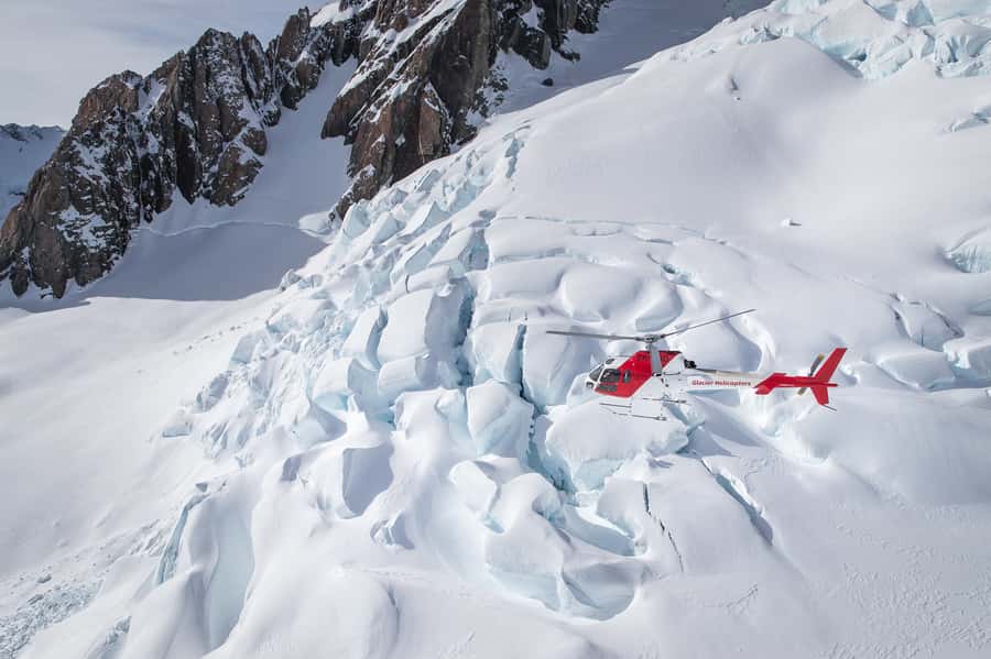 Franz Josef & Fox Glaciers Helicopter Flight & Snow Landing - The snow landing is the moment to remember