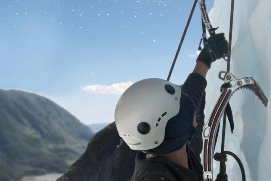 Franz Josef: Glacier Ice Climb experience with Heli Transfer - Key points at a glance