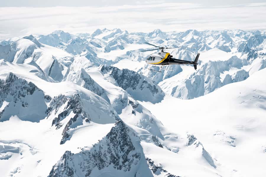 Franz Josef: The Grand Tour by Helicopter with Snow Landing - Key points at a glance
