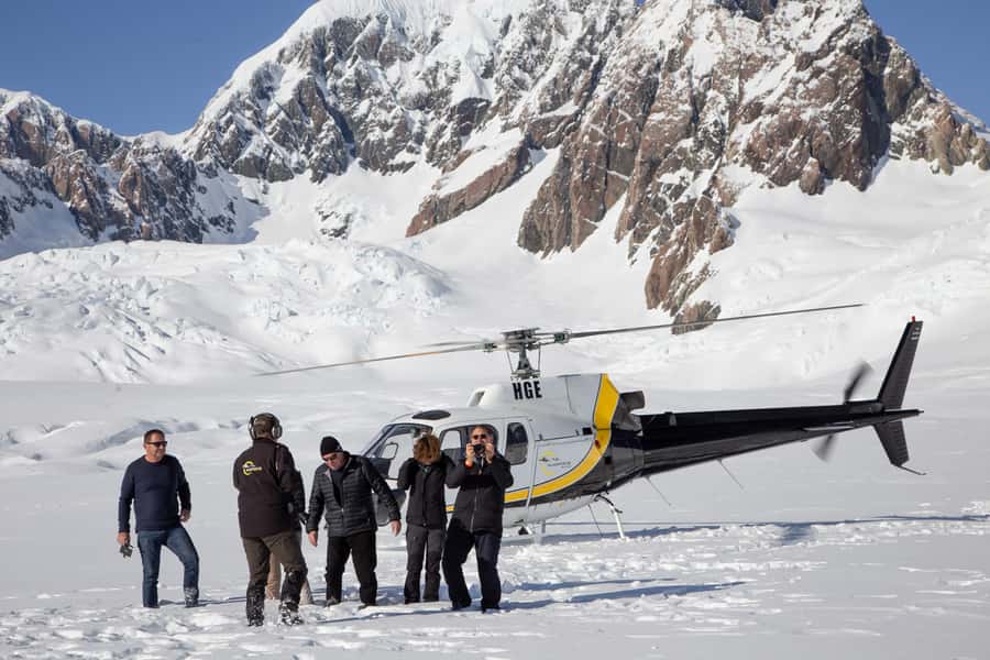 Franz Josef: Twin Fox & Franz Josef Glaciers Helicopter Trip - From Franz Josef town to the glacier icefall