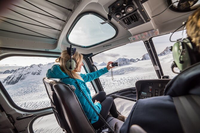 Franz Josef: Twin Glacier Helicopter Flight with Snow Landing - What you are paying for at $308.70