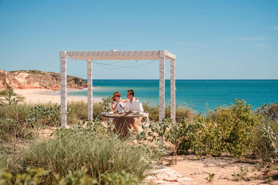 From Broome: Eco Beach Explorer Helicopter Flight with Lunch - Who should book this experience?