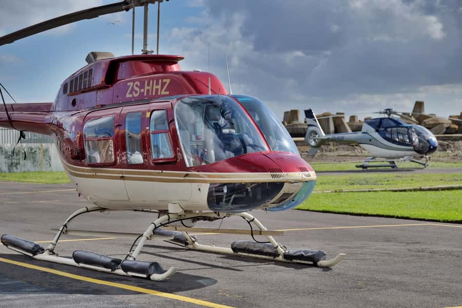 From Cape Town: Cape Peninsula Scenic Helicopter Flight - Karbonkelberg and the approach to Hout Bay