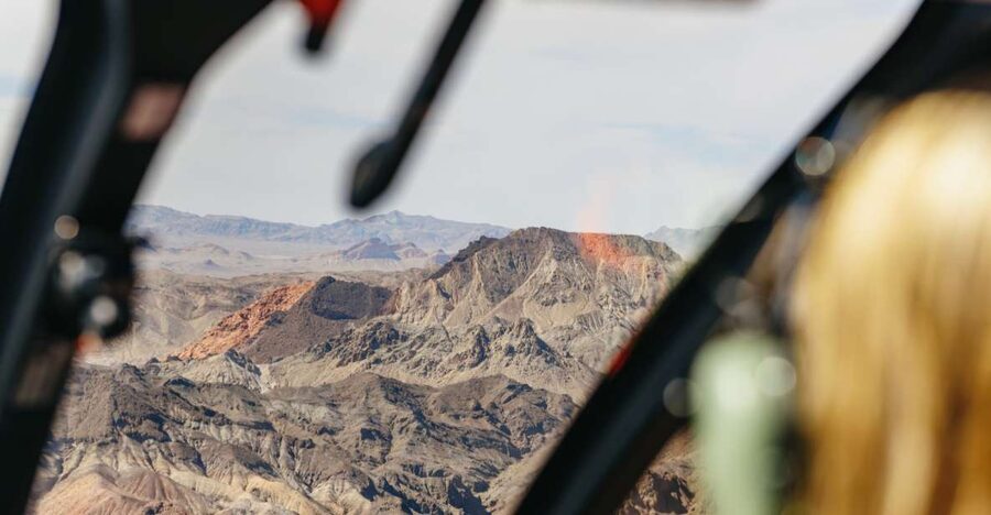 From Las Vegas: Grand Canyon Helicopter Tour with Champagne - Lake Mead, Hoover Dam, and the desert approach