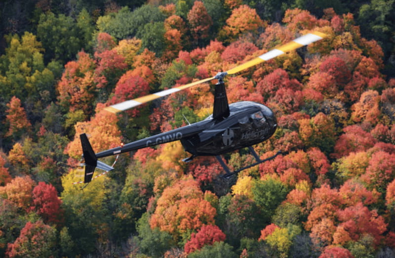 From Montreal: Scenic Montérégie Helicopter Tour - The first views over Mont Saint-Bruno
