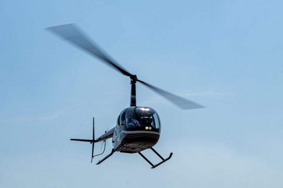 From Westchester: NYC Private Helicopter Tour for Couples - Who should book this flight?