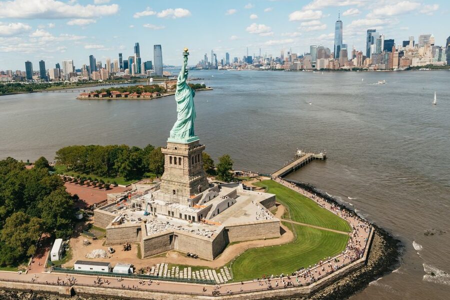 From Westchester: Private NYC Helicopter Tour for 2-6 People - A private flight that begins above Yankee Stadium