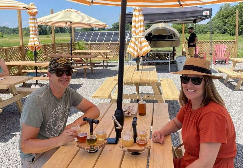 Gananoque: Helicopter Tour with Craft Brewery Stop and Lunch - The return flight to Gananoque
