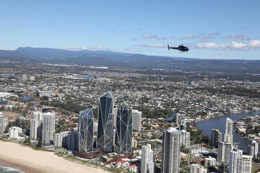 Gold Coast: Coastal City Scenic Helicopter Flight - Broadwater and Main Beach from above