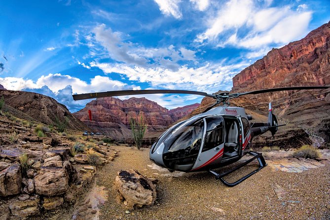 Grand Canyon Deluxe Helicopter Tour with Landing from Las Vegas - Lake Mead and Hoover Dam from the air