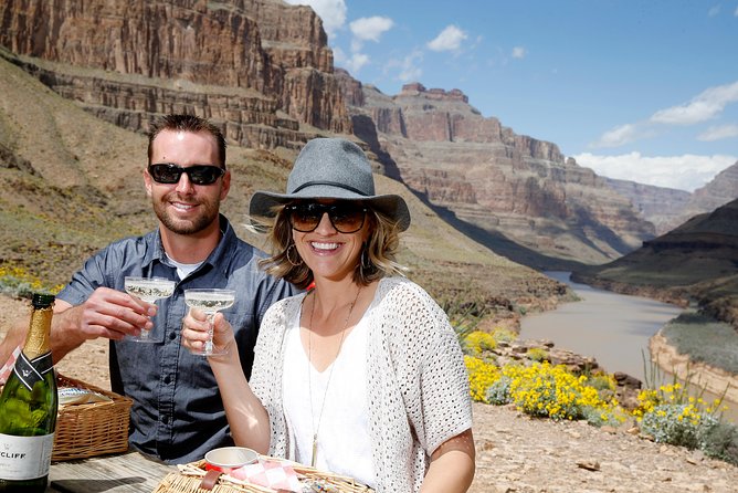 Grand Celebration Helicopter Tour with Black Canyon Rafting - The helicopter view of Hoover Dam and Lake Mead