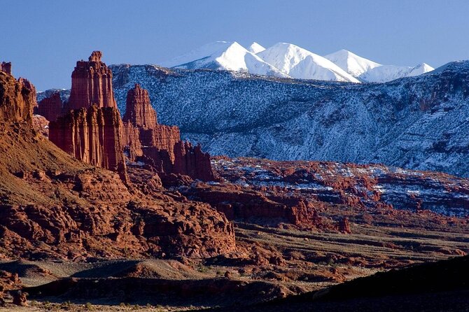 Grand Moab, Scenic Heli Tour - 60 minutes - Corona Arch from a useful angle