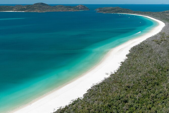 Heart Reef & Whitehaven Rest and Relax - 2.5Hr Helicopter Tour - Hayman Island, Hook Island, and the return route