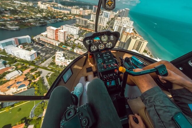 Helicopter Dubai City Tour at Palm with Transfers Options - Burj Al Arab and the Jumeirah coast