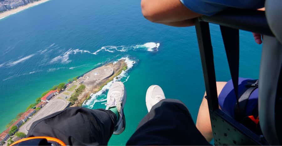 Helicopter flight no doors in Rio de Janeiro - Leblon and the coastal sweep toward Ipanema
