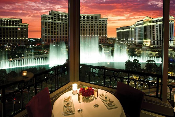 Helicopter Flight of the Las Vegas Strip with Eiffel Tower Dinner - A date night built around the Las Vegas Strip