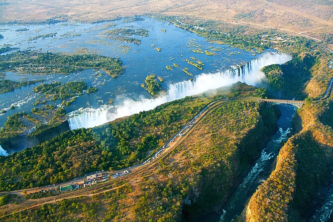 Helicopter Flight+window Seat Guarantee over the Victoria Falls - Who should book it