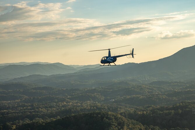 Helicopter Ride in Smoky Mountain Sevierville Great Smoky Tour - Mt. Le Conte and the heart of the Smokies