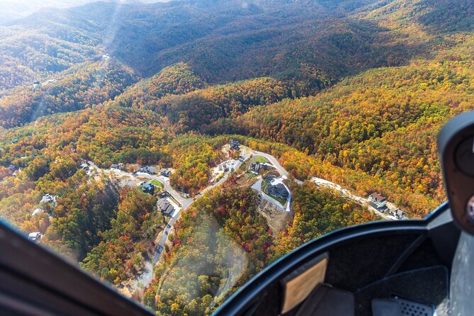 Helicopter Ride in Smoky Mountain Sevierville Great Smoky Tour - Wears Valley, a quieter view of the region