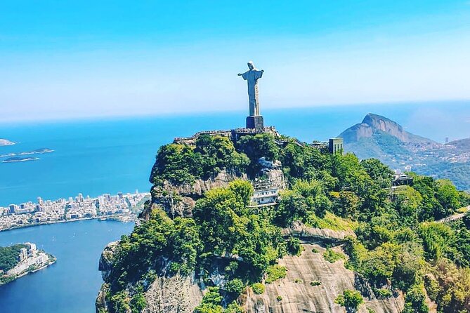 Helicopter tour in Rio de Janeiro - 25 Minutes - How the crew and aircraft affect the experience