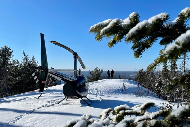 Helicopter Tour Over Mont-Tremblant 70KM ( 20 min ) - A fast flight over Mont-Tremblant