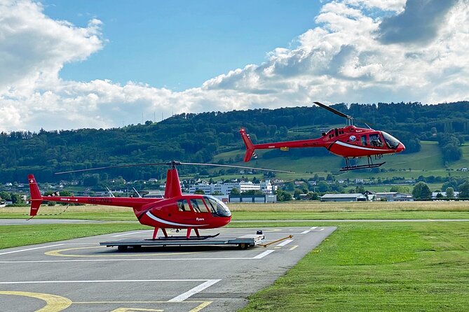 Helicopter tour to the Stockhorn mountain, with great view to the Swiss Alps - Takeoff over Belp Berg and the countryside