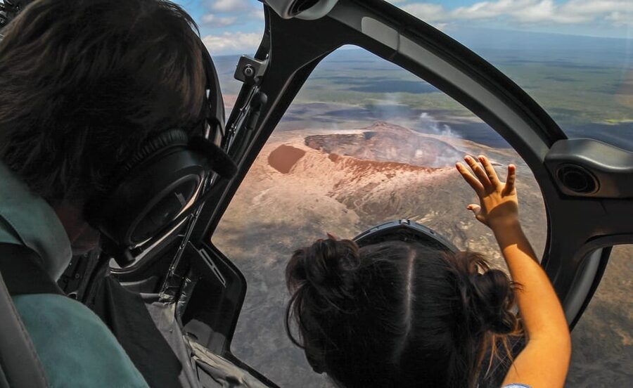 Hilo: Discover Hilo Helicopter Tour - Searching for Kilauea’s changing ground