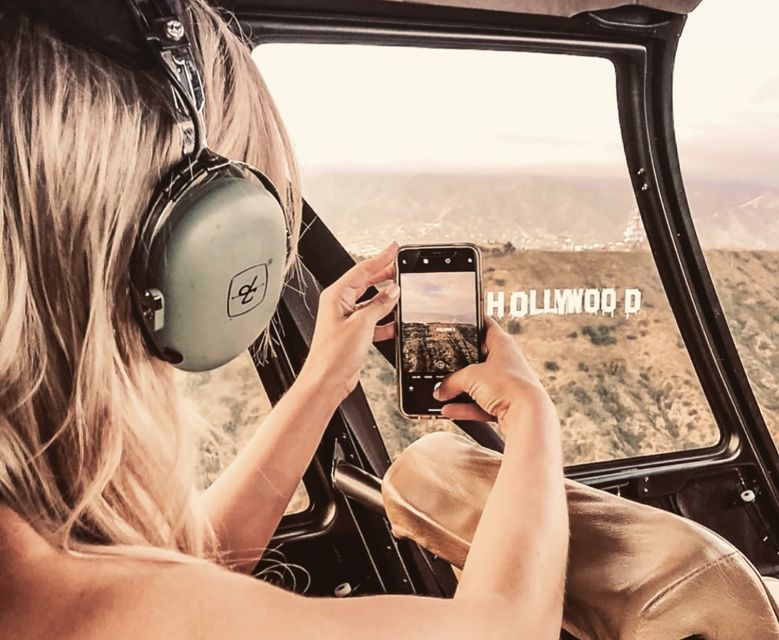 Hollywood & Beverly Hills Celebrity Helicopter Tour - The Hollywood Sign and the best photo moment