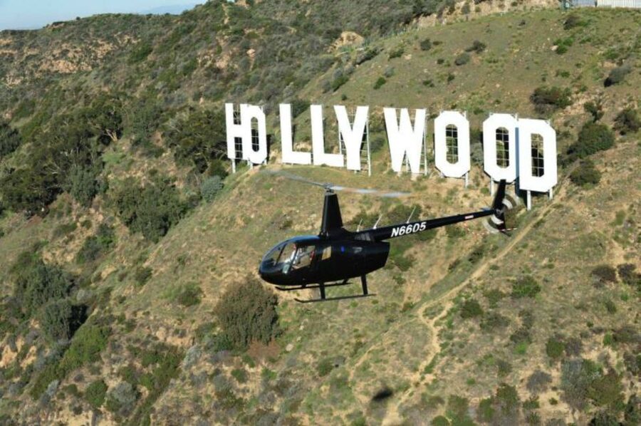 Hollywood Sign & Universal Studios Helicopter Tour - Daylight or sunset over Los Angeles