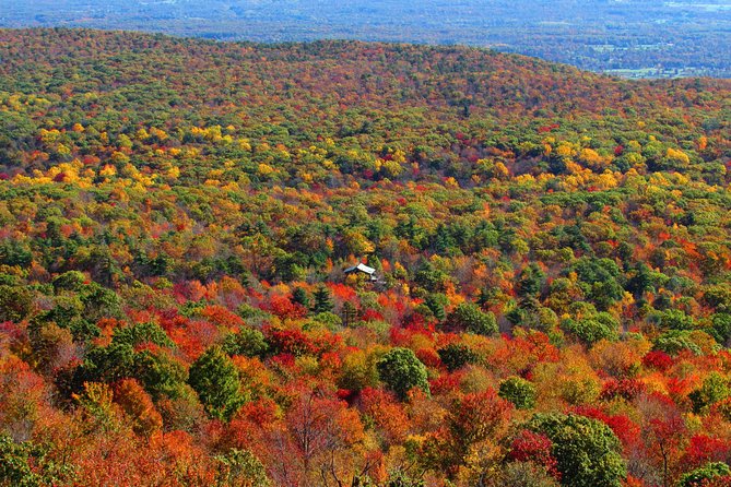 Hudson Valley Fall Foliage Helicopter Tour from Westchester (Shared) - The 30-minute flight and its main sights