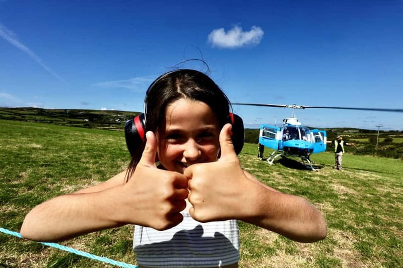 Isle of Wight: Helicopter Pleasure Flight - The return to the helipad