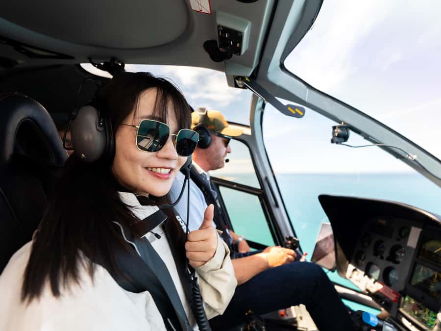 Kaikoura: 1-Hour Whale Watching Helicopter Tour - A closer look at the sperm whales